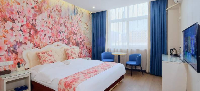 君悦时尚旅馆(冯庄地铁站店)图片