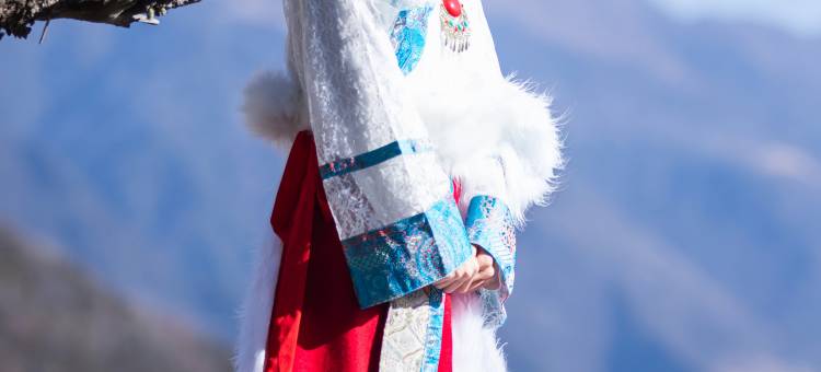 花筑奢·达古冰川嘎尔庄园图片