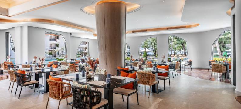阿莫拉海滩度假村(Amora Beach Resort Phuket)图片