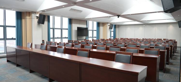 格兰云天·阅酒店(钦州保税港店)图片