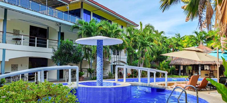 阿罗那北国度假酒店(Alona Northland Resort)图片