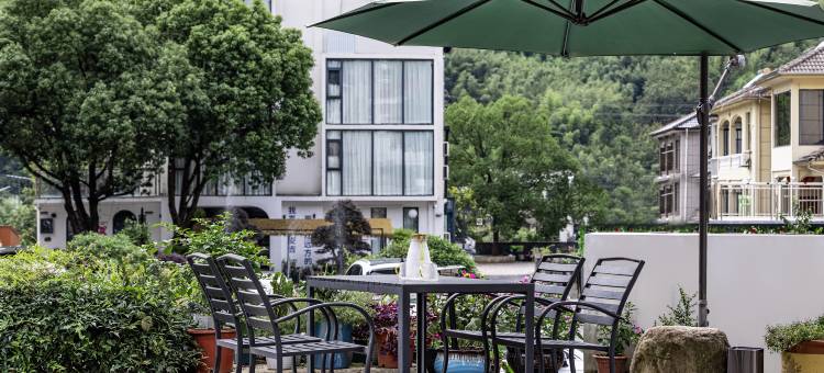 安吉莲连悠民宿(龙王山漂流店)图片
