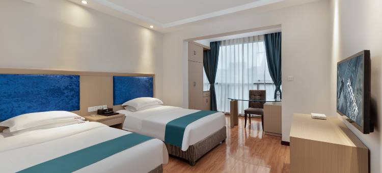 鑫尊酒店(乐山站嘉兴路美食街店)图片