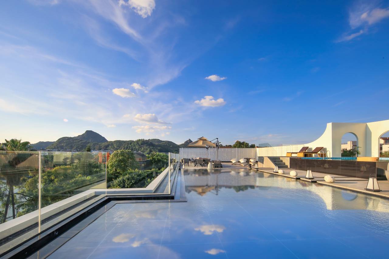 漓江望月•Quiet Holiday 湖畔酒店(桂林两江四湖象鼻山景区店)图片