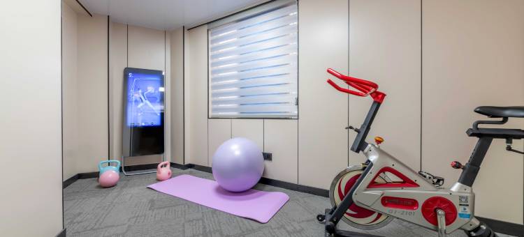 莱卡酒店(罗湖口岸向西村地铁站店)图片