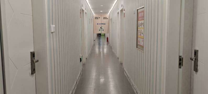 镇江泊客生活旅店图片