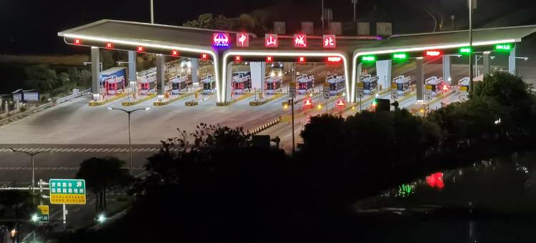 维港精选公寓(保利广场店)图片