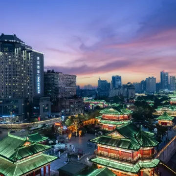 南昌滕王阁美居江景酒店图片