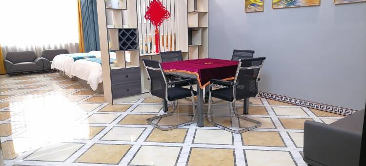 合山七星伴月公寓酒店图片