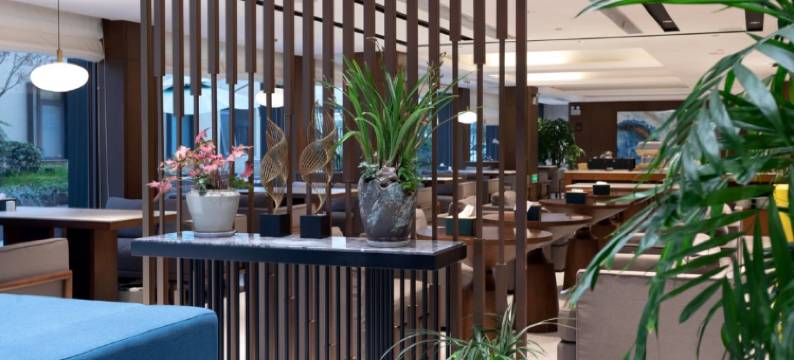 思薇尔酒店(无锡堰桥地铁站惠山万达广场店)图片