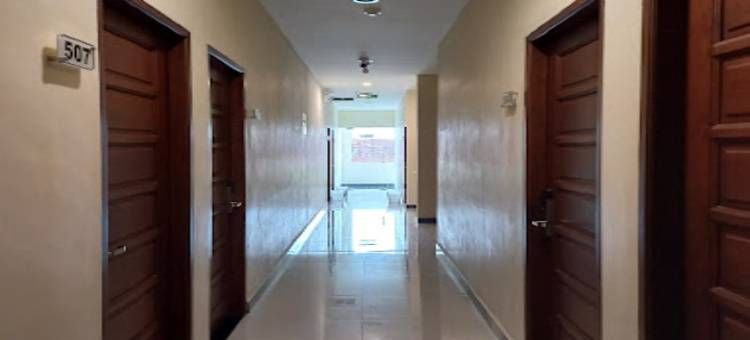 红门酒店普拉斯@UNO美拉克街萨马林达(RedDoorz Plus @ Uno Jalan Merak Samarinda)图片