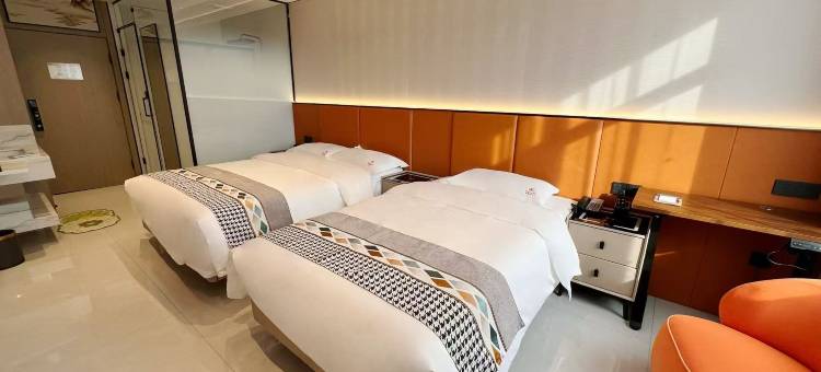 季沐酒店(黑龙洞景区店)图片