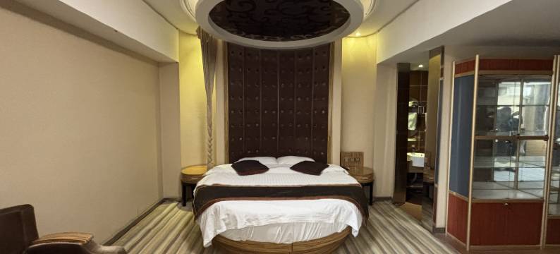 隆翔商务酒店(银川建发店)图片