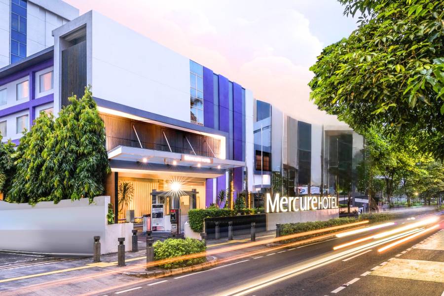 雅加達西基尼美居酒店