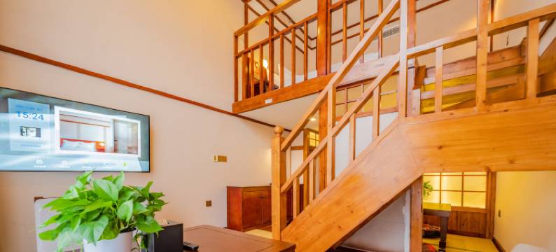 米卡庭院酒店(西安大雁塔北广场小寨地铁站店)图片