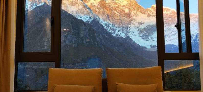 雅鲁仙居(雅鲁藏布大峡谷店)图片