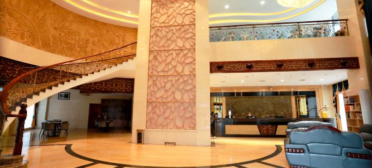 彝良龙庭大酒店图片