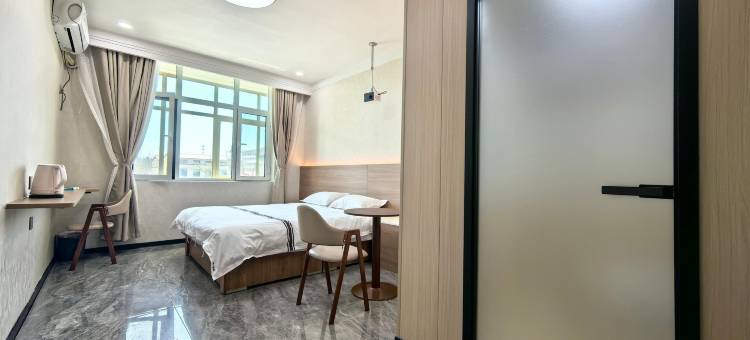 屿一酒店(顺平县方通众美店)图片