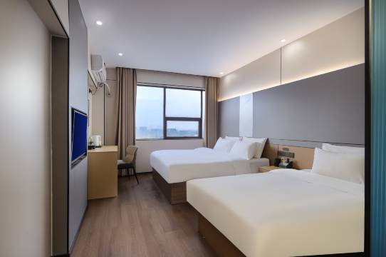 亚悦酒店(鹰潭市贵溪火车站天虹中心店)