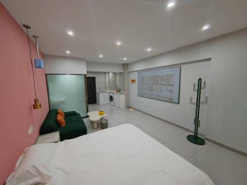 云境·星宿影院民宿(迎宾大道店)