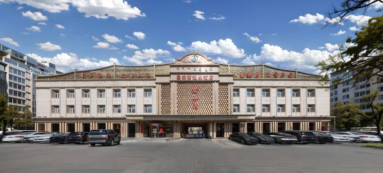 鑫海湾酒店(赤峰高铁站万达广场店)图片