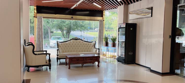 AA连锁酒店(上海国际赛车场店)图片