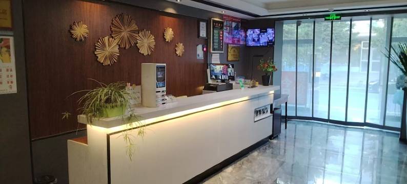 布尔津泽祥酒店(俄罗斯风情街店)图片