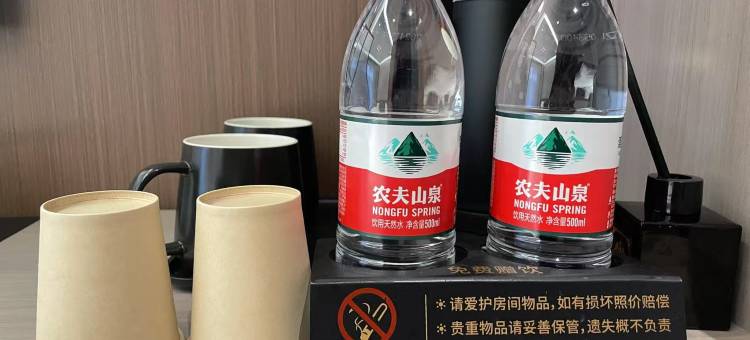 雅逸轻奢酒店图片