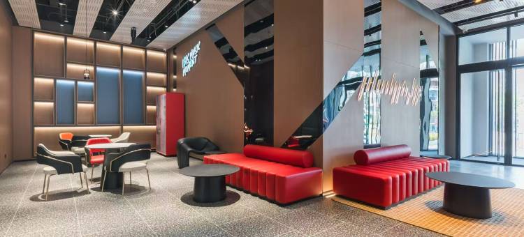 宜必思酒店(青岛西海岸城市阳台店)图片