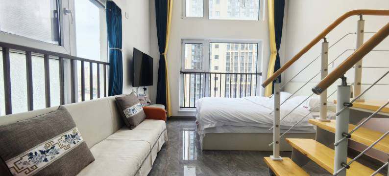 依山傍海度假公寓(养马岛店)图片