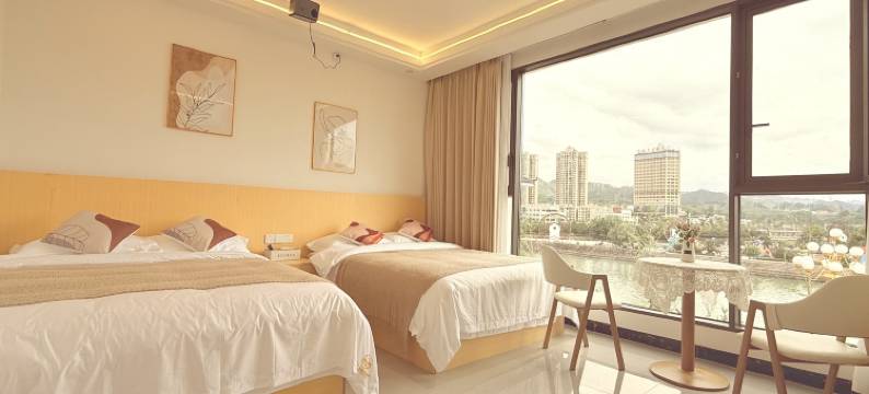 暮光河景民宿(杉木河夜漂景区大门店)图片