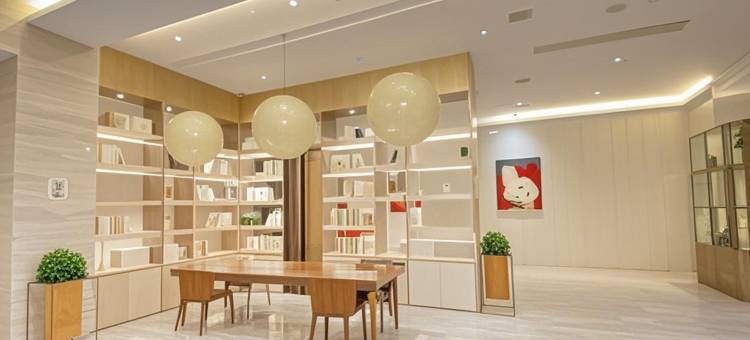 镇江·宜程｜Modern·CinemaDesigner酒店(大市口苏宁广场店)图片