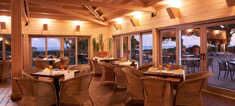 波图湾法雷西亚酒店(PortoBay Falesia)图片