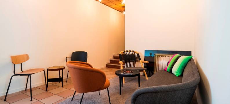 两地酒店(Hotel 2places Side)图片