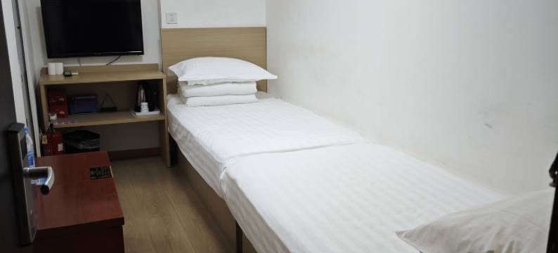 云彩宾馆(北京西直门地铁站人民医院店)图片