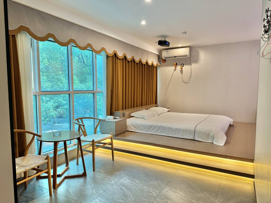 谷亿宾馆(嘉善火车站店)