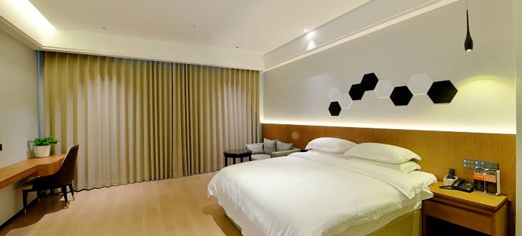 瑞昌华天酒店(联盛购物广场瑞昌火车站店)图片