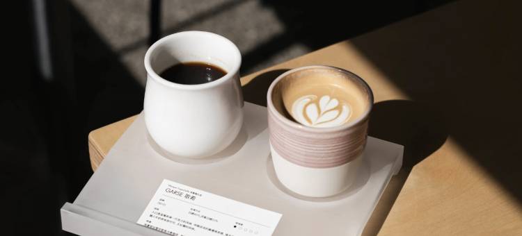 拉萨窄门酒店(八廓街店)图片