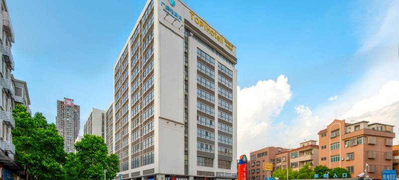 TOP Hotel首席设计师酒店(千灯湖度假区广佛电商城店)图片