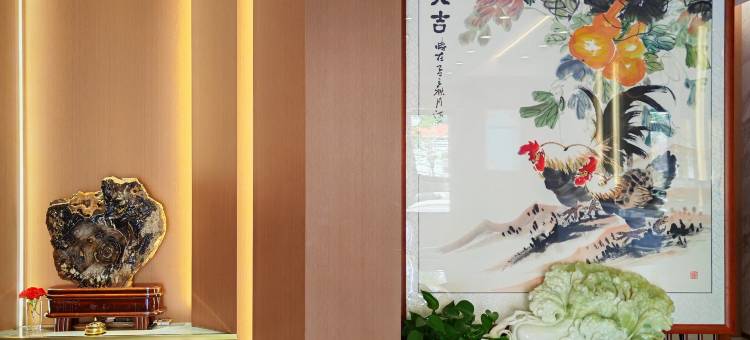 佟佳江畔酒店(欧亚万达广场店)图片