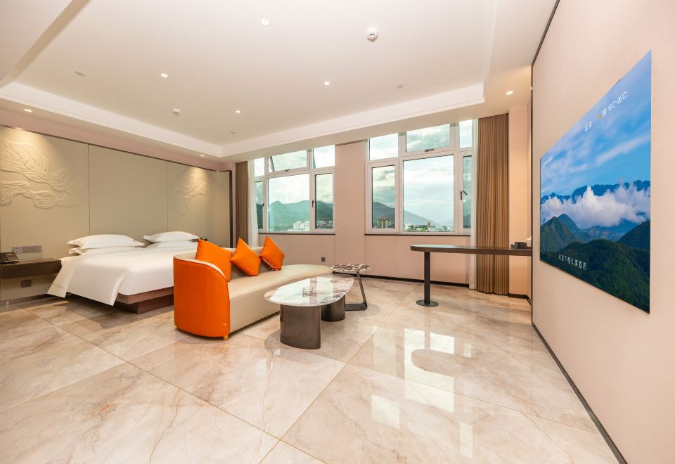 Hongqi Hotel Hotel Overview