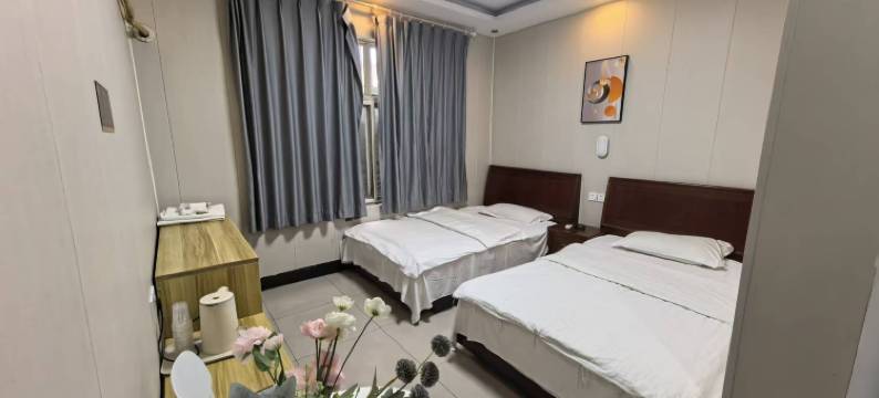 蓝天快捷酒店(商丘火车南站)图片