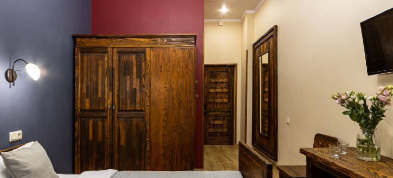 Nomera v Petergofe图片