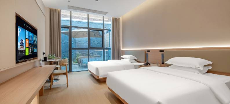 铂漫酒店(曲靖麒麟区南城门店)图片