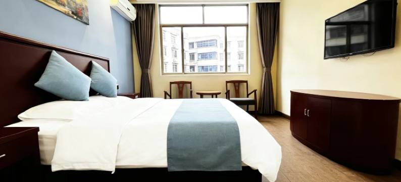 运城季朵酒店(运城火车站南风广场店)图片