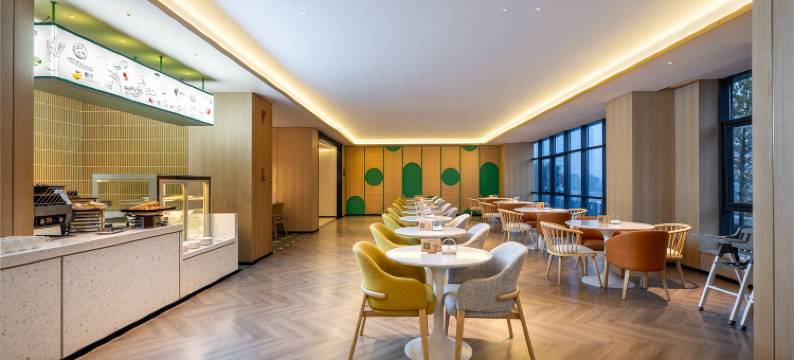 成都凤凰山智选假日酒店(五粮液体育公园店)图片