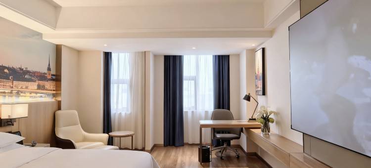 Q有趣电竞酒店(贵港职业教育中心店)图片