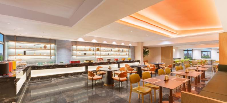 乌鲁木齐国际大巴扎和田二街鎏金·艺术酒店图片