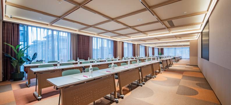 桔子酒店(绵阳长虹国际城越王楼店)图片