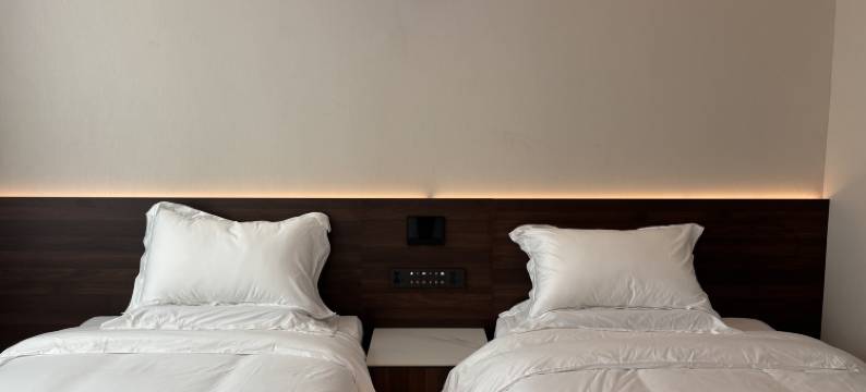 青神华府酒店图片